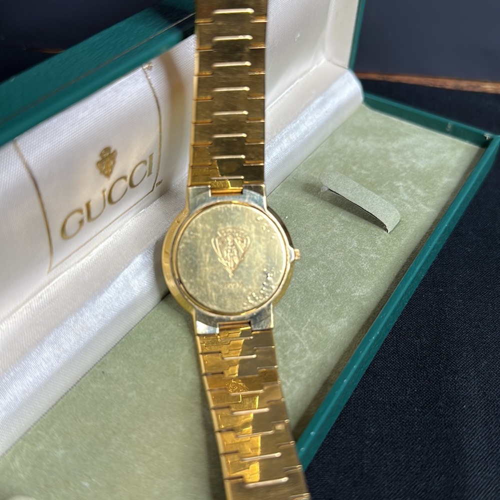 Gucci Watch - Picture 6 of 6